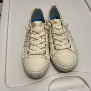 Blowfish white sneakers
